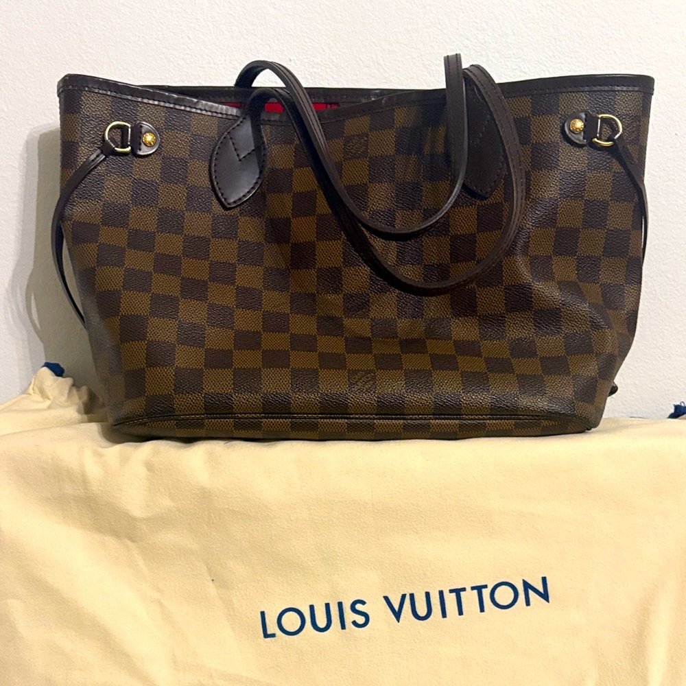 Louis Vuitton Dark Brown Damier Neverful